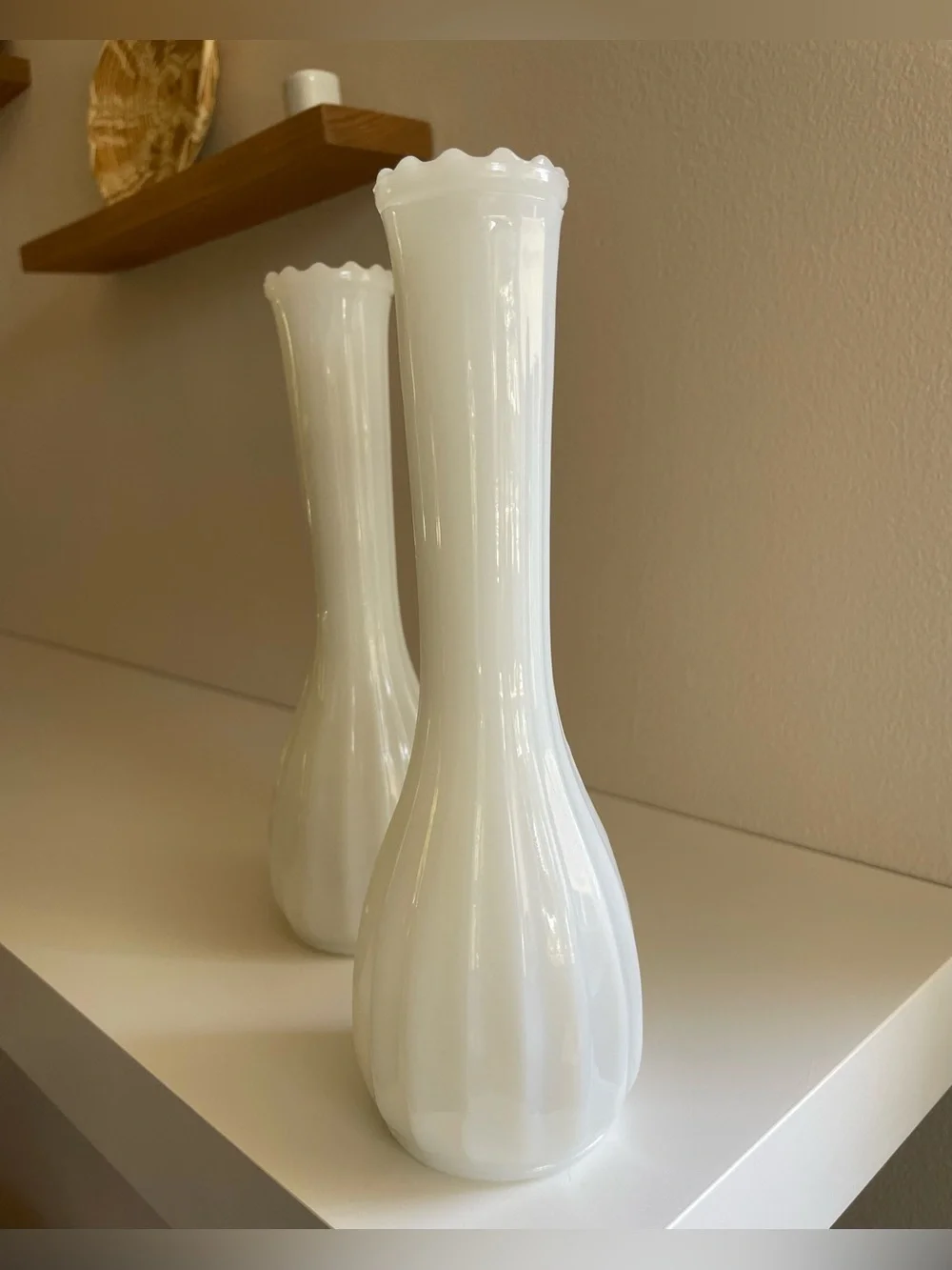Milk Glass Bud Vase Set - Picture 2 of 12